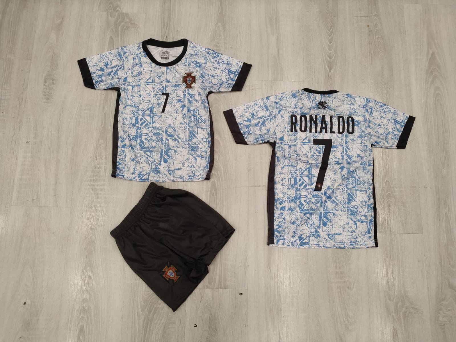 2026 Детски спортен екип на CR7 Роналдо 7, Бял футболен с чорапи RONALDO Al Nassr