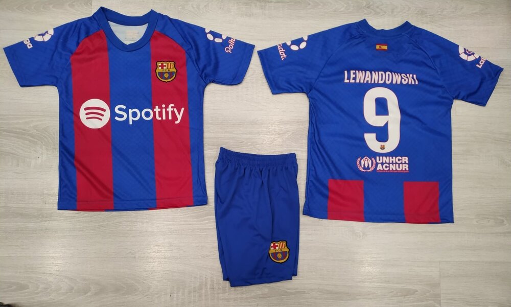 2026 Детски спортен екип с чорапи на Левандовски 9, футболен LEWANDOWSKI 9 BARCELONA Червен