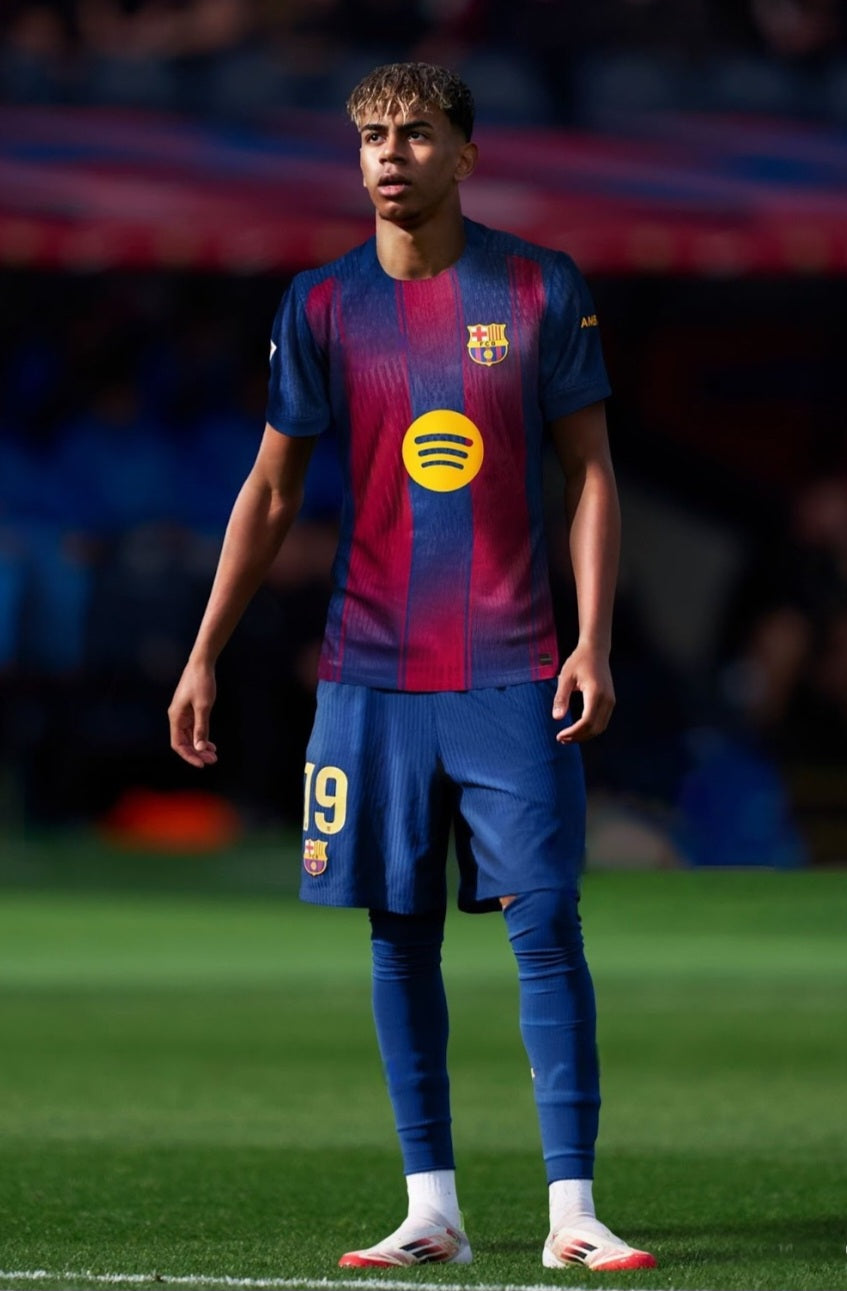 Детски спортен екип на Ламин Ямал 19 Барселона с Чорапи 2026 син Lamine Yamal