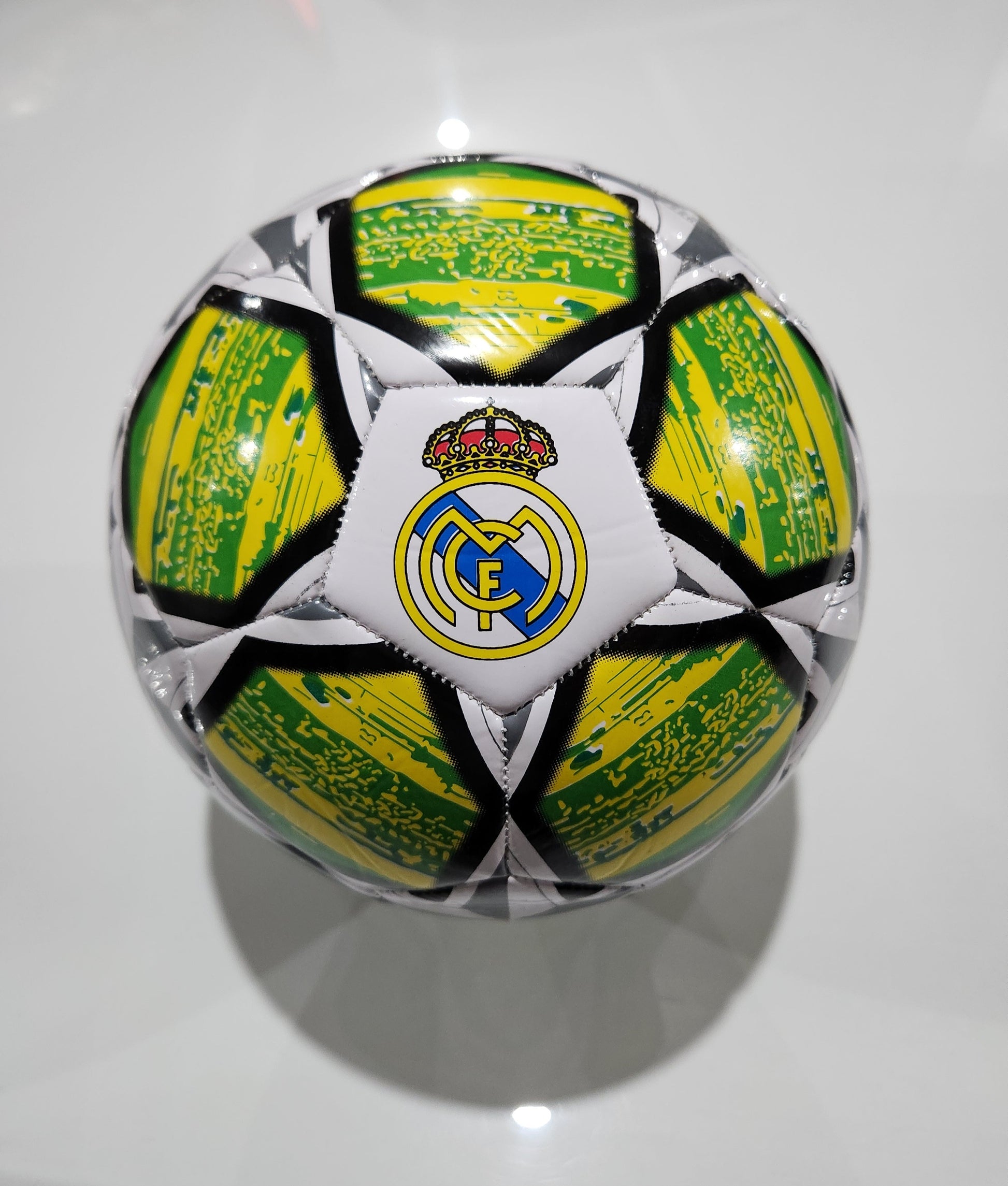 Футболна Топка Реал Мадрид Real Madrid БялаЗвезда 2025